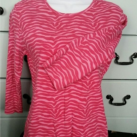 GAP pink Zebra Pattern Pullover Shirt - Picture 1 of 3